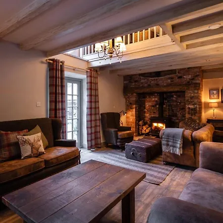 Larpool Mill Ferienhaus *